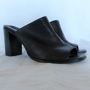 Steve Madden Women's Black Sloan Leather Peep-toe